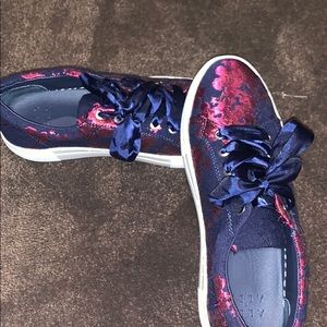 Alex + ALEX. Floral sneakers